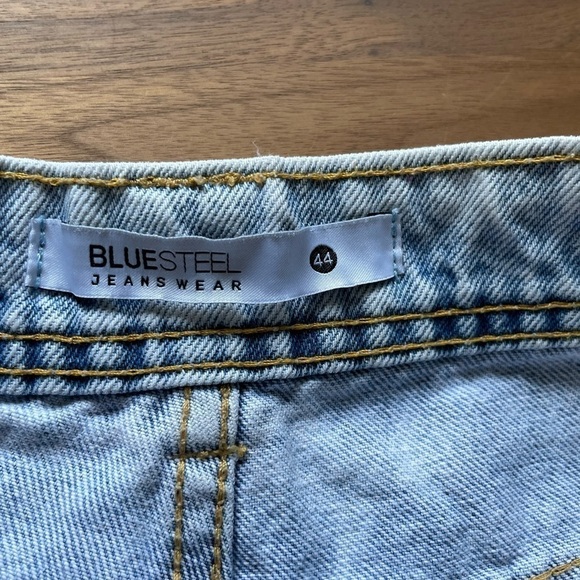 HAND painted crafts distressed artsy jeans shorts - Picture 5 of 10